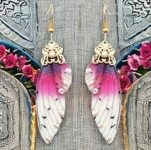 MODCLOTH ACRYLIC BUTTERFLY WING JEWELED EARRINGS 2